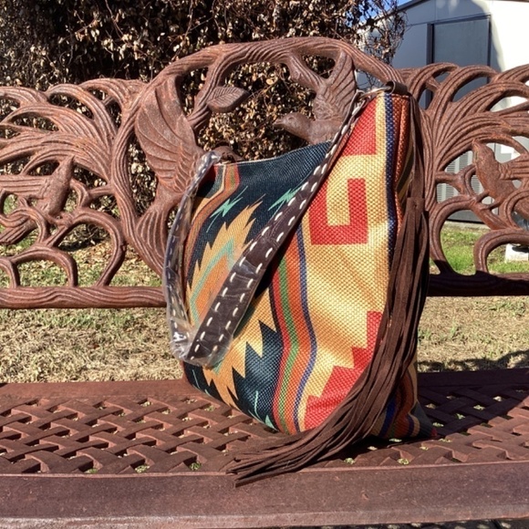 NWT SamaYe Boho Southwestern Vintage Style Multicolor Tote Leather Fringe Strap - Picture 6 of 14